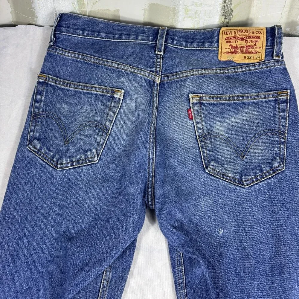 Levis levi 550